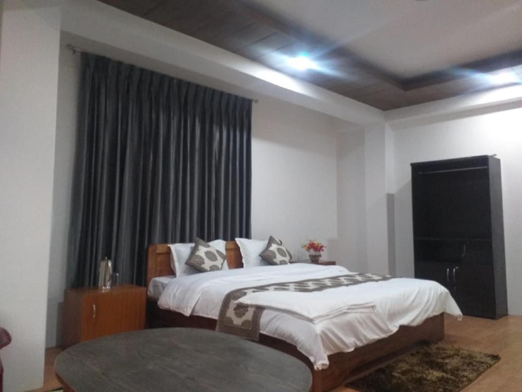 Silk Route Lingtam Resort ภายนอก รูปภาพ